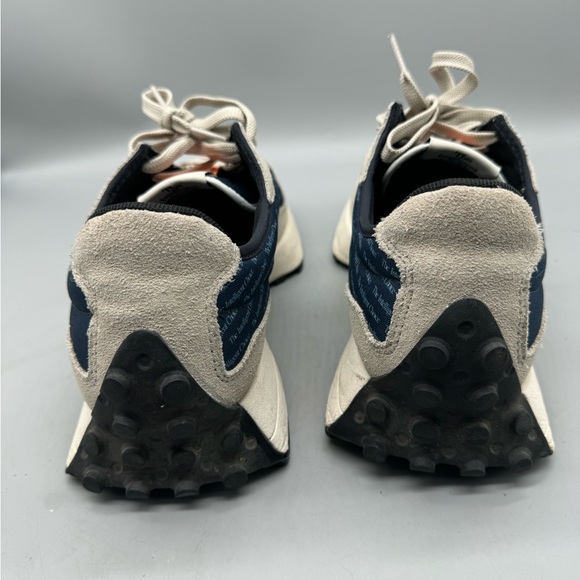 New Balance 327 'Outerspace' Men Size 11 Blue Grey Walking Work Running Shoe - Picture 4 of 7